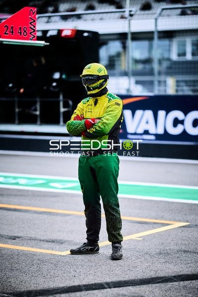 Mechaniker in der Boxengasse