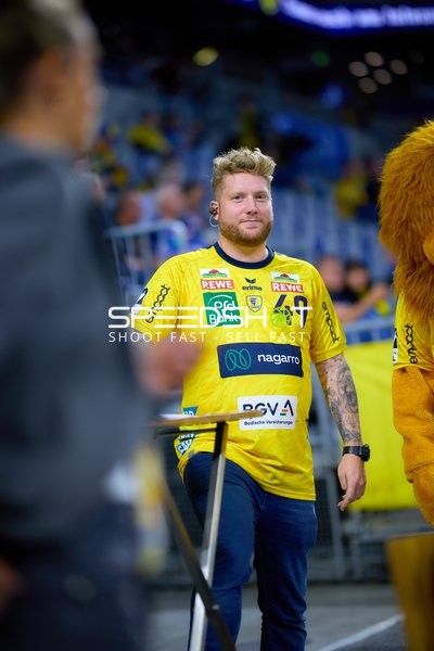 Kevin Gerwin (49; Rhein Neckar Löwen) bei Moderation