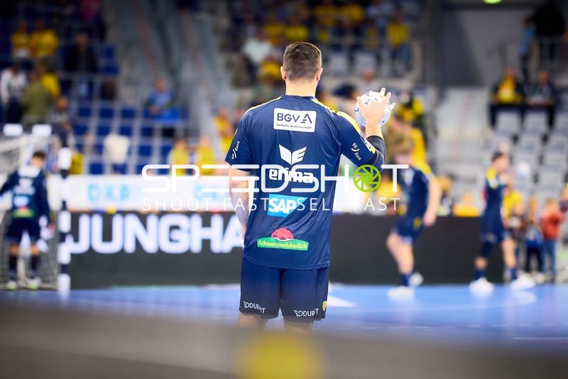 Spieler mit Ball in der Hand