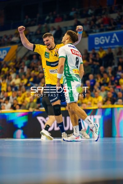 Mathias Larson (4; Rhein Neckar Löwen) jubelt nach Tor