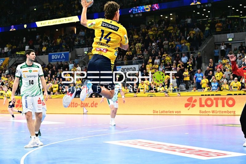 Gino Steenaerts (14; Rhein Neckar Löwen) wirft aufs Tor