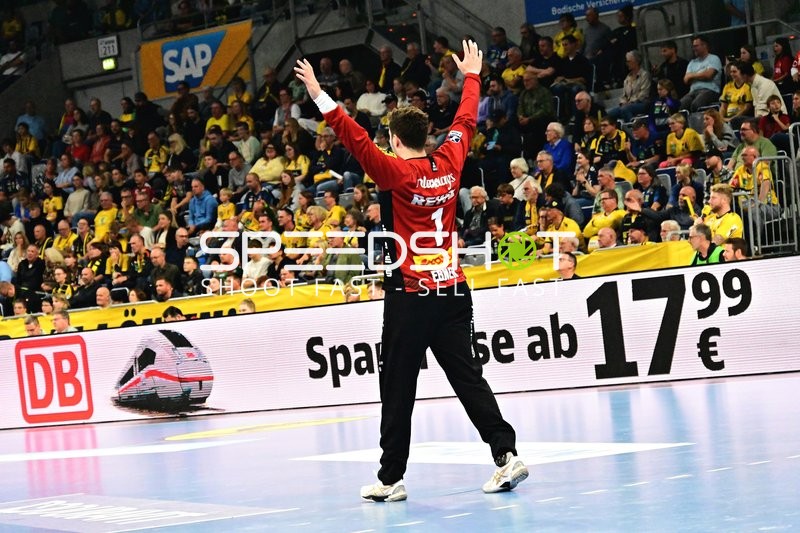 1; Rhein Neckar Löwen steht bereit im Tor