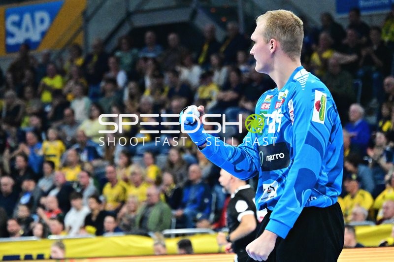 David Späth (29; Rhein Neckar Löwen) zeigt Entschlossenheit