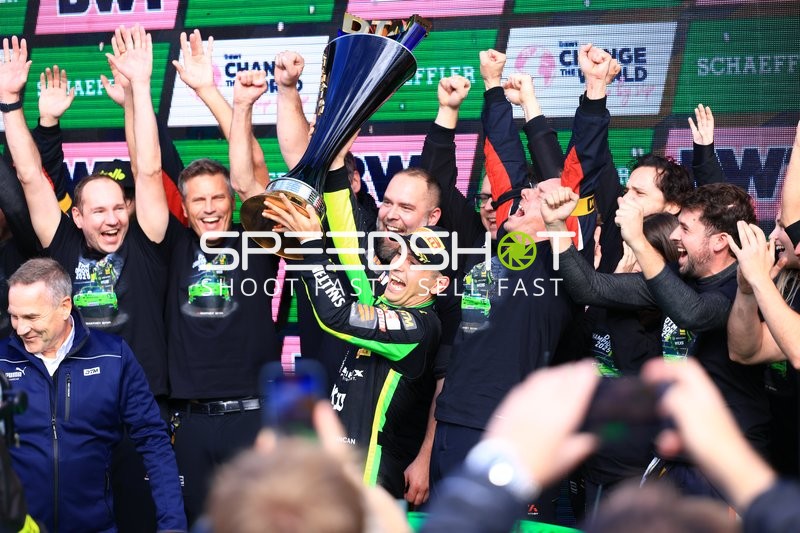 Siegerehrung mit DTM 2025 (90): Ayhancan Güven