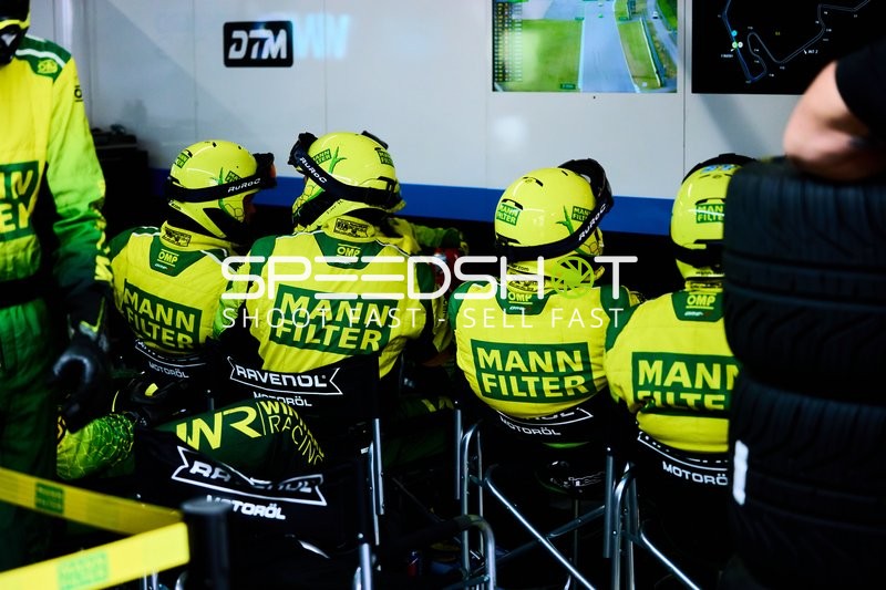 Boxencrew im Einsatz