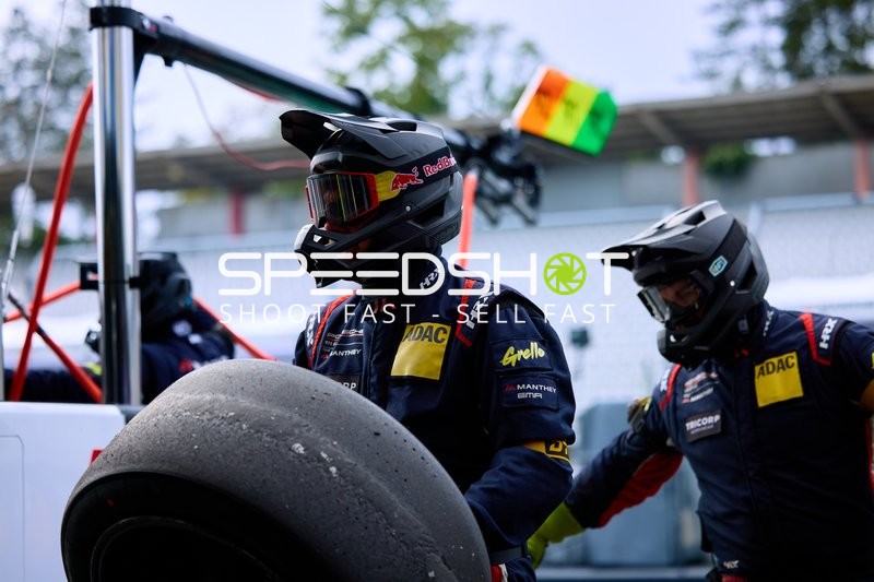 Boxenstopp beim Rennen