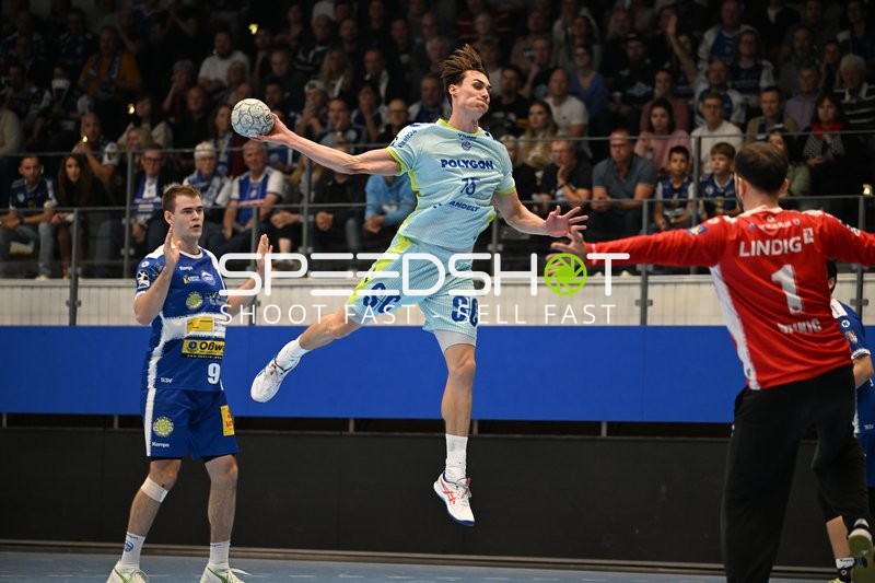 Max Beneke (9; ThSV Eisenach) wirft aufs Tor