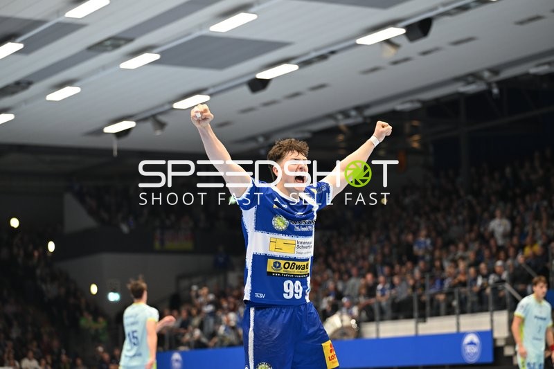 Tillman Leu (99; ThSV Eisenach) jubelt