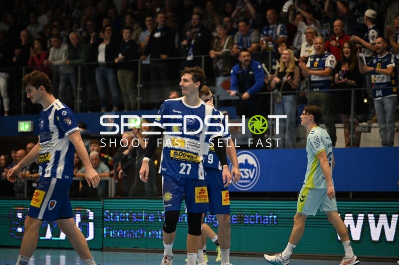 Philipp Meyer (27; ThSV Eisenach), Stephan Seitz (44; ThSV Eisenach) und Miro Schluroff (15; VfL Gummersbach) in Aktion