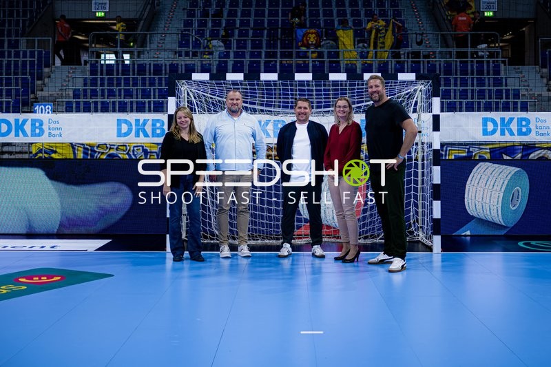 Holger Bachert und Oliver Roggisch mit Gästen