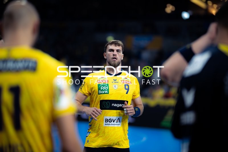 Steven Plucnar Jacobsen (9; Rhein Neckar Löwen) in Aktion