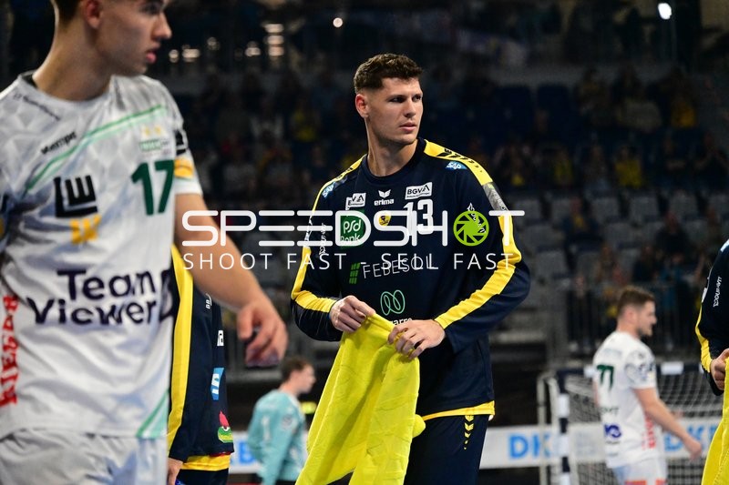 Sebastian Heymann (13; Rhein Neckar Löwen) vor dem Spiel