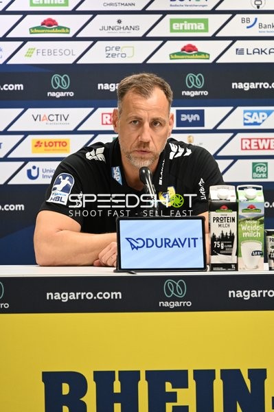 Trainer Maik Machulla (999; Rhein Neckar Löwen) bei Pressekonferenz