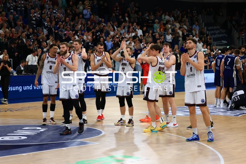 Spielszene mit Jacob Wiley (0; Rytas Vilnius) und Marcel Keßen (15; MLP Academics Heidelberg)