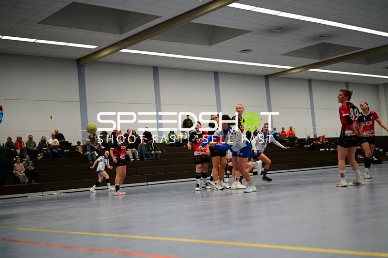 Spieler von TVE - Edinger Haie in Aktion