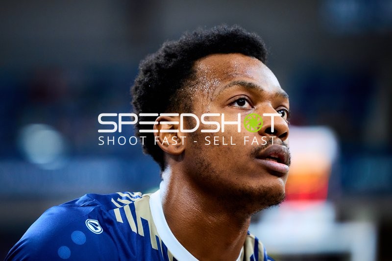 DJ Horne (0; MLP Academics Heidelberg) vor dem Spiel