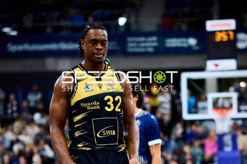 Keeshawn Kellman (32; MHP Riesen Ludwigsburg) in Aktion