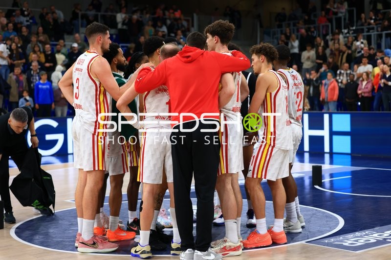 Team 103 in Teamansprache