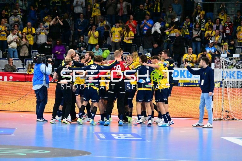 Jubel bei Rhein Neckar Löwen