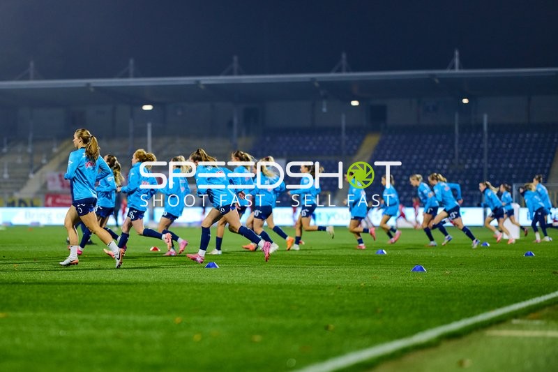 Mannschaft beim Aufwärmen