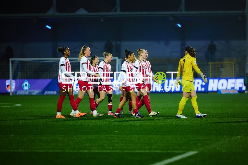 Spieler verlassen Spielfeld