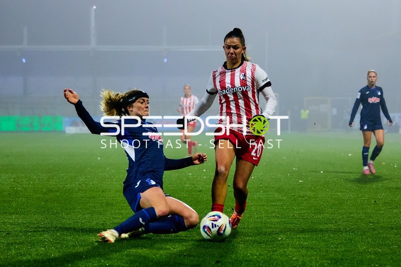 Zweikampf um den Ball