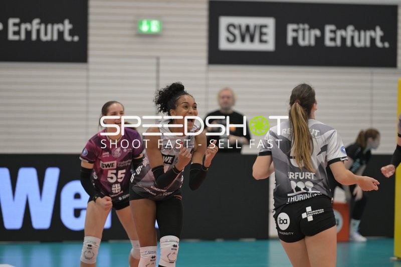 Marko Perovic (SV Babelsberg 03, #14) jubelt