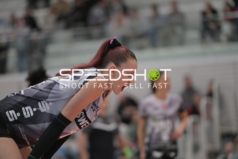 Isabel Kovacic (11; Schwarz-Weiß Erfurt) in Aktion