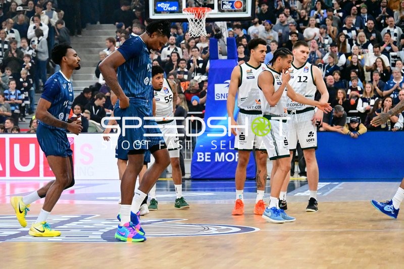 Michael Weathers (20; MLP Academics Heidelberg) im Fokus