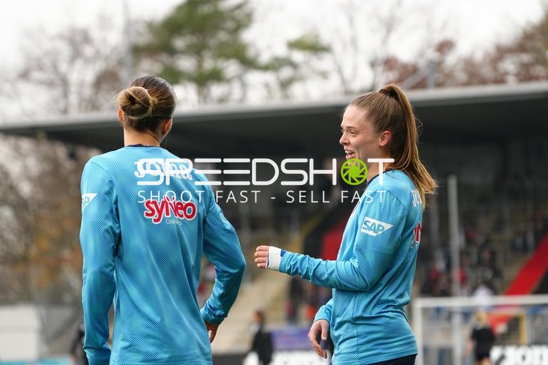 Spielerinnen im Gespräch