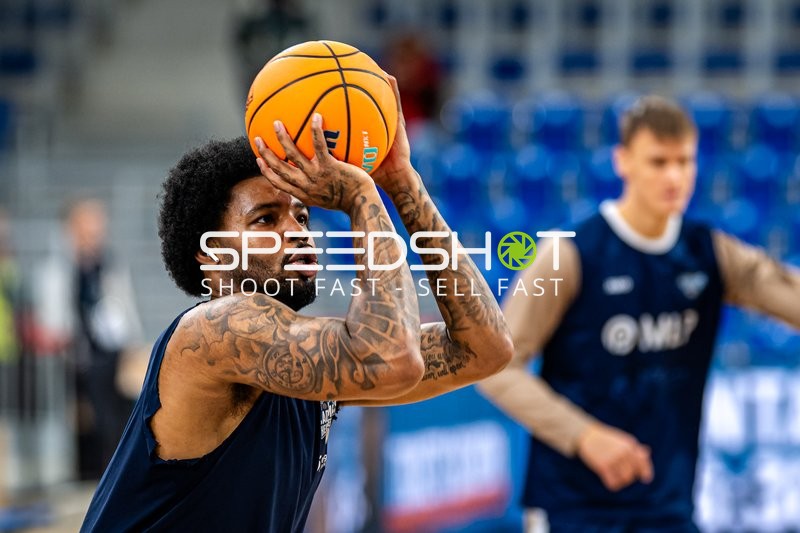 Basketball-Situation mit Spielern