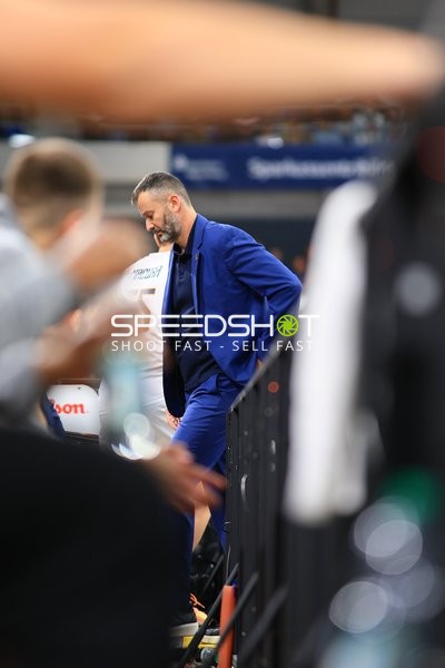 Szene am Spielfeldrand