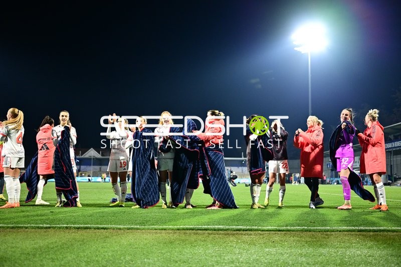 Spielerinnen bedanken sich