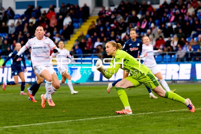 Torwartparade und Verteidigung