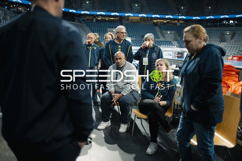 Gespräch am Spielfeldrand