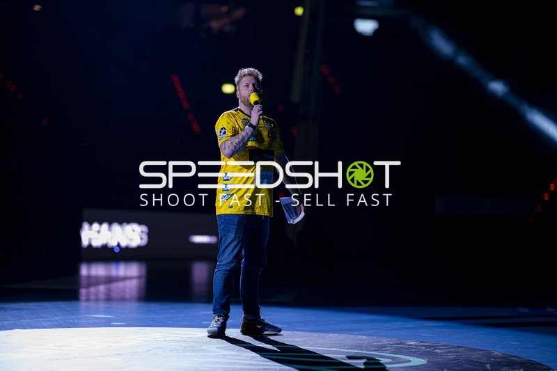 Moderation von Kevin Gerwin (49; Rhein Neckar Löwen)