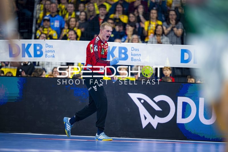 Parade von David Späth (29; Rhein Neckar Löwen)