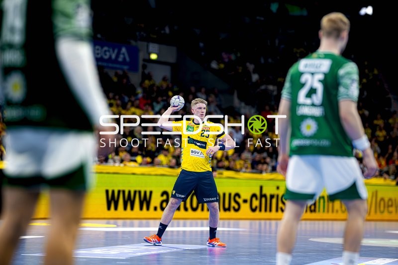 Wurf von Haukur Thrastarson (25; Rhein Neckar Löwen)