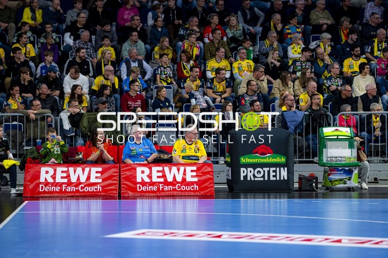 Fans in der SAP Arena