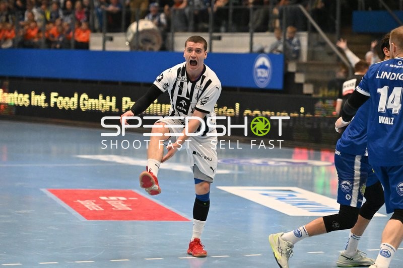 Spielszene: Elias Ellefsen a Skipagotu (71; THW Kiel)