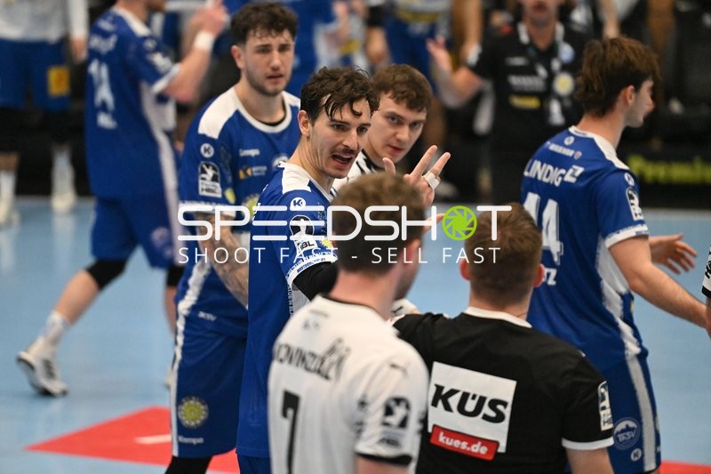 Handball-Szene mit Justin Kurch (52; ThSV Eisenach), Lukas Laube (20; THW Kiel) und Philipp Meyer (27; ThSV Eisenach)