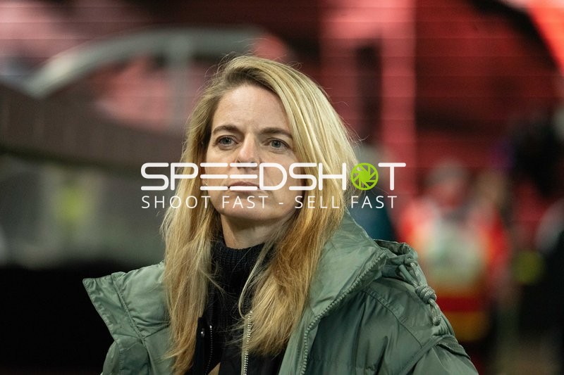 Trainer am Spielfeldrand