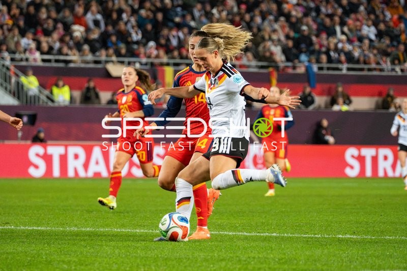 Ballaktion im Zweikampf