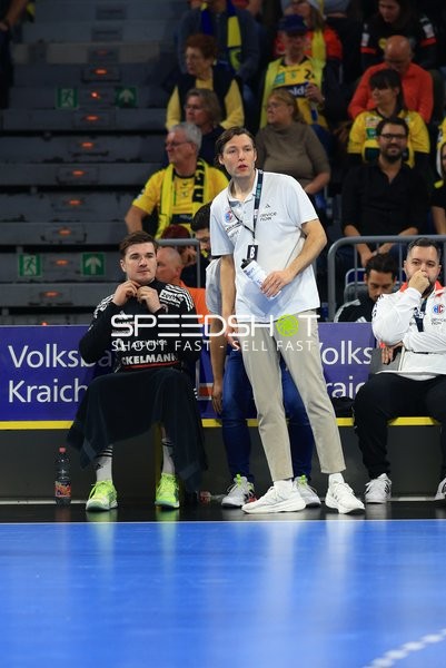 Johannes Sellin am Spielfeldrand