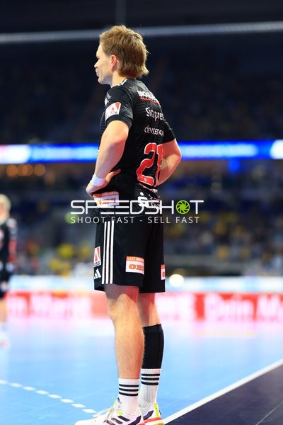 Christopher Bissel (21; HC Erlangen) in Aktion