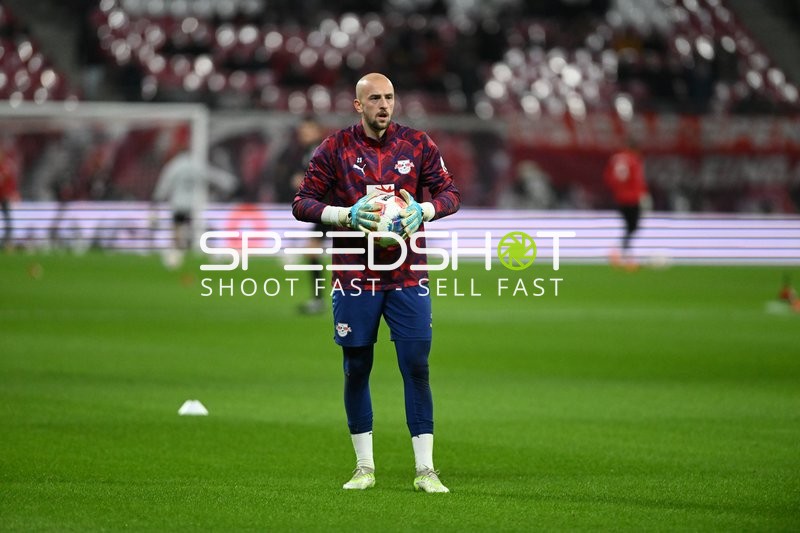 Torwart Leopold Zingerle (25; RB Leipzig) in Aktion