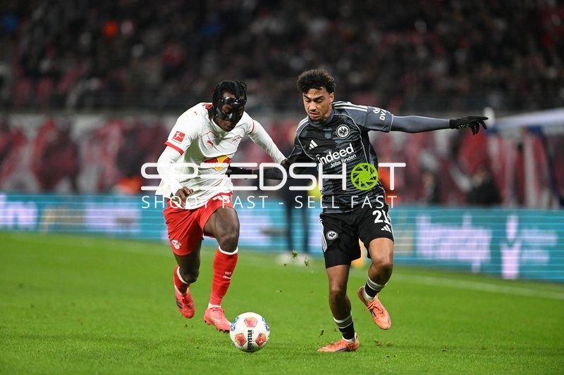 Zweikampf um den Ball