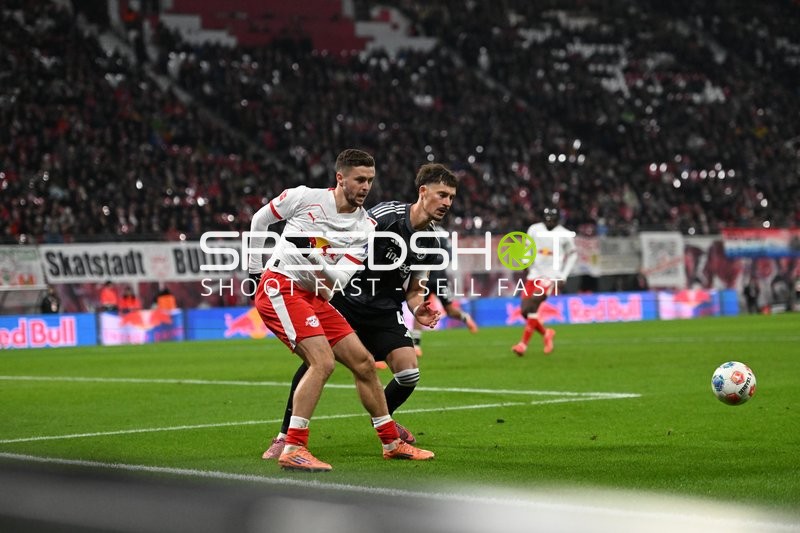 Zweikampf am Strafraum