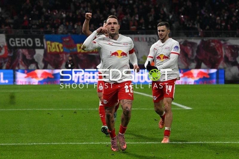 Jubelnde Spieler von RB Leipzig