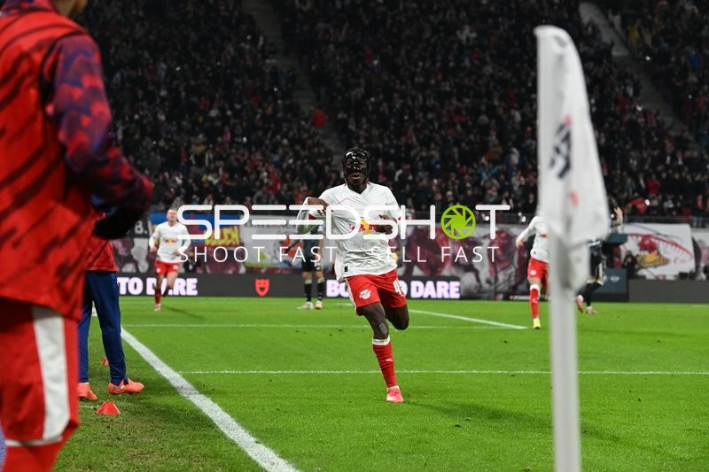 Jubel am Eckfahnenbereich